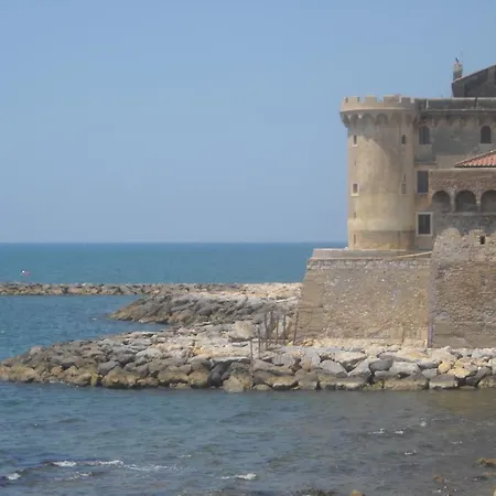 Rome And The Beach Chianti Apartment